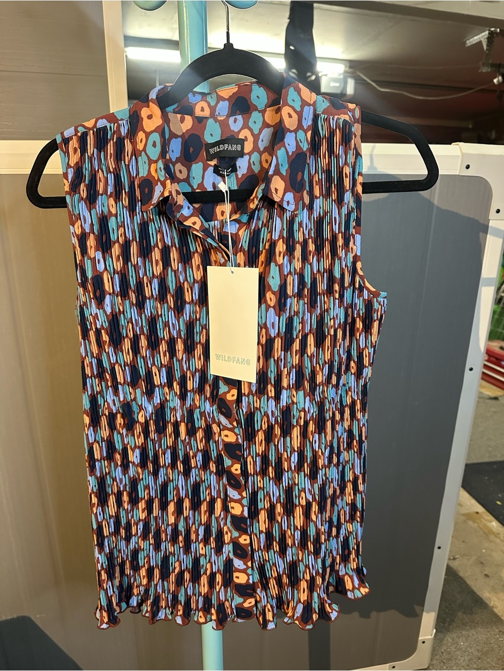 Wildfang Sleeveless Pleated Blouse - Blue & Brown & Orange